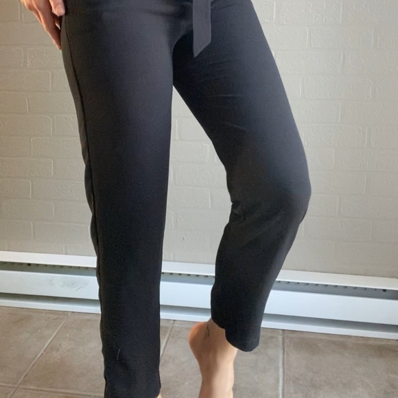 Black pants - Picture 8 of 9